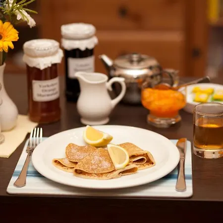 Lyness Guest house 3*